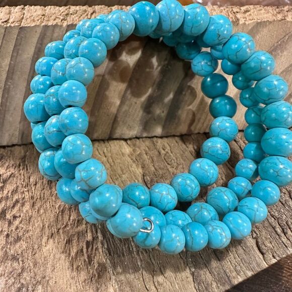 Handmade Synthetic Turquoise Wrap Bracelet Fashion, Southwestern Cowgirl Design - Picture 10 of 10